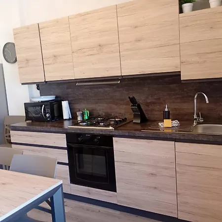 Feriehus Cozy Near Torre Talao & Historic Centre *