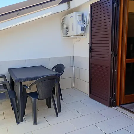 Cozy Near Torre Talao & Historic Centre